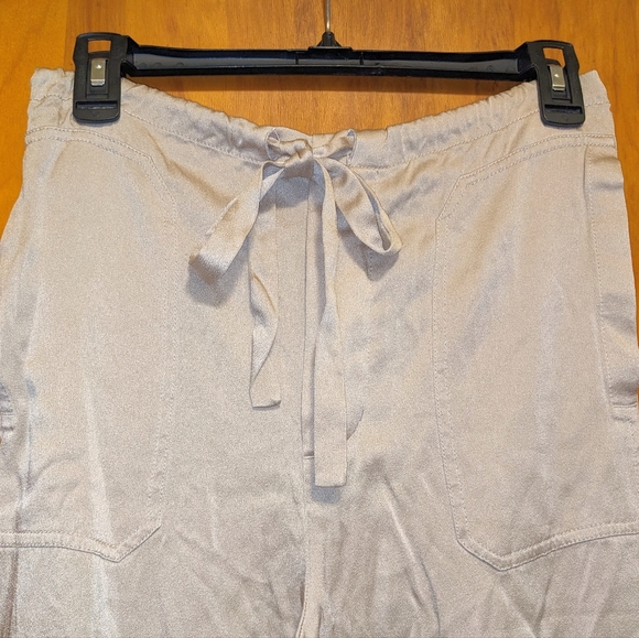Vince Stucco Patch Pocket Drawstring Pants - Picture 5 of 8